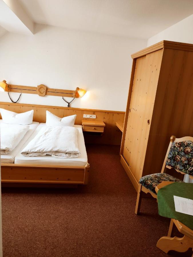 Hotel Stadt Ольбернхау Экстерьер фото