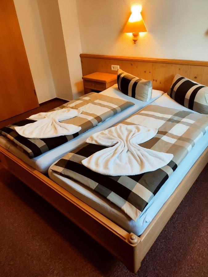 Hotel Stadt Ольбернхау Экстерьер фото